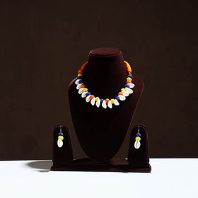 Multicolor - handcrafted shell & thread work necklace set 26