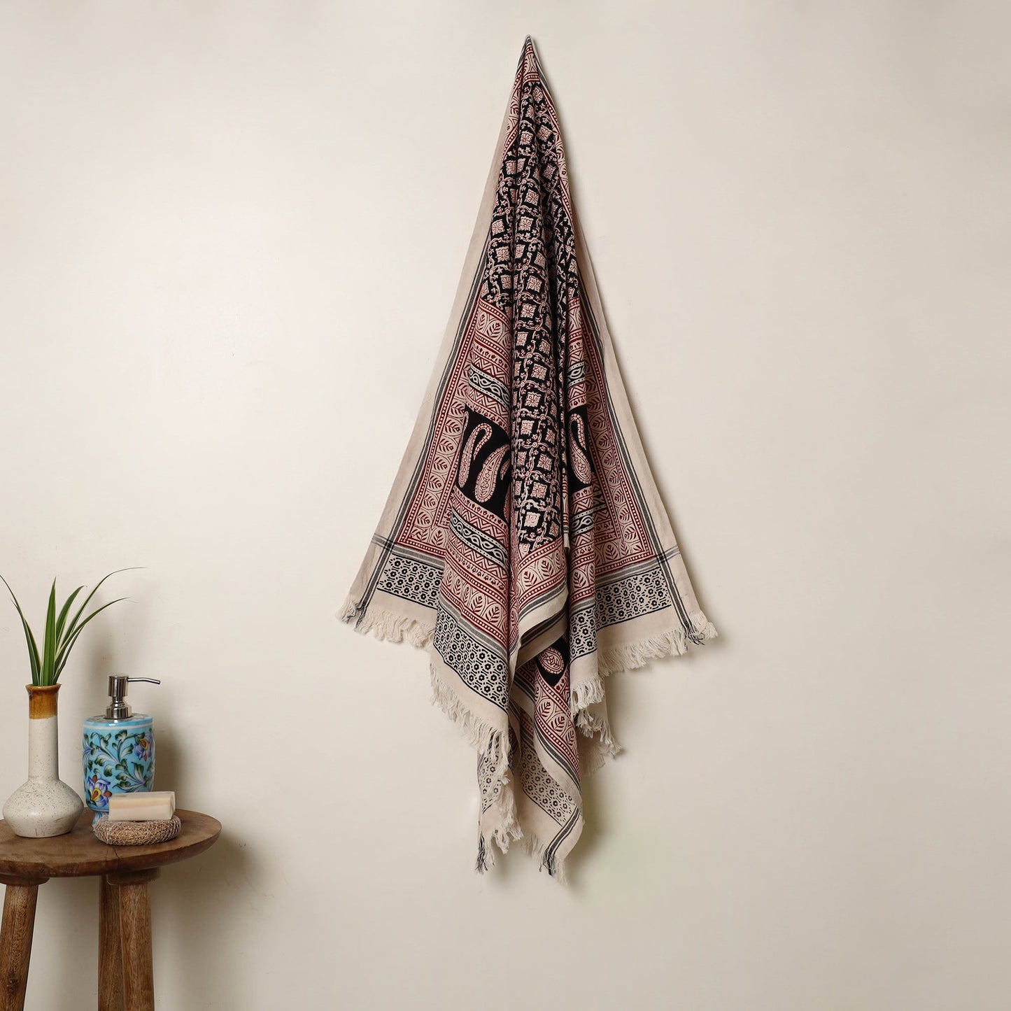 Buy Handloom Cotton Bagh Print Towel 