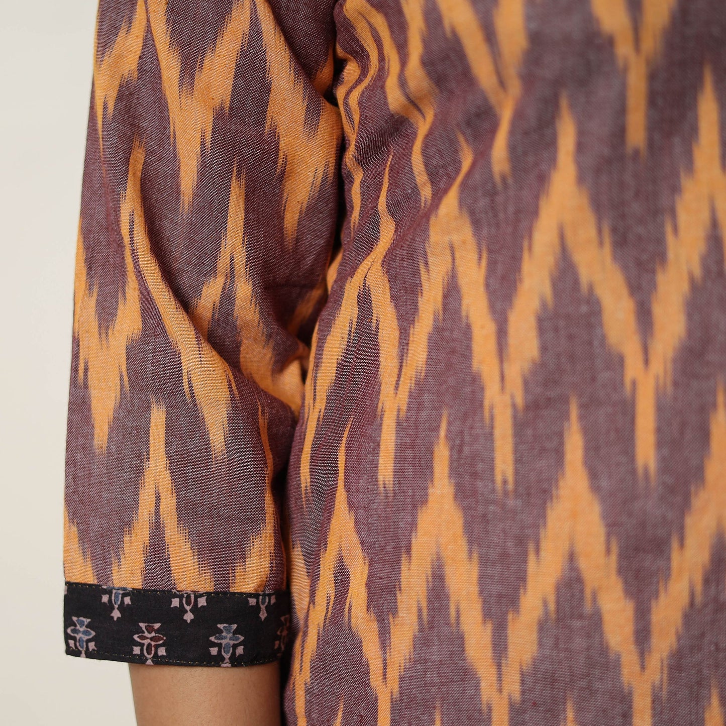 Buy Multicolor Handloom Cotton Pochampally Ikat Kurta Set