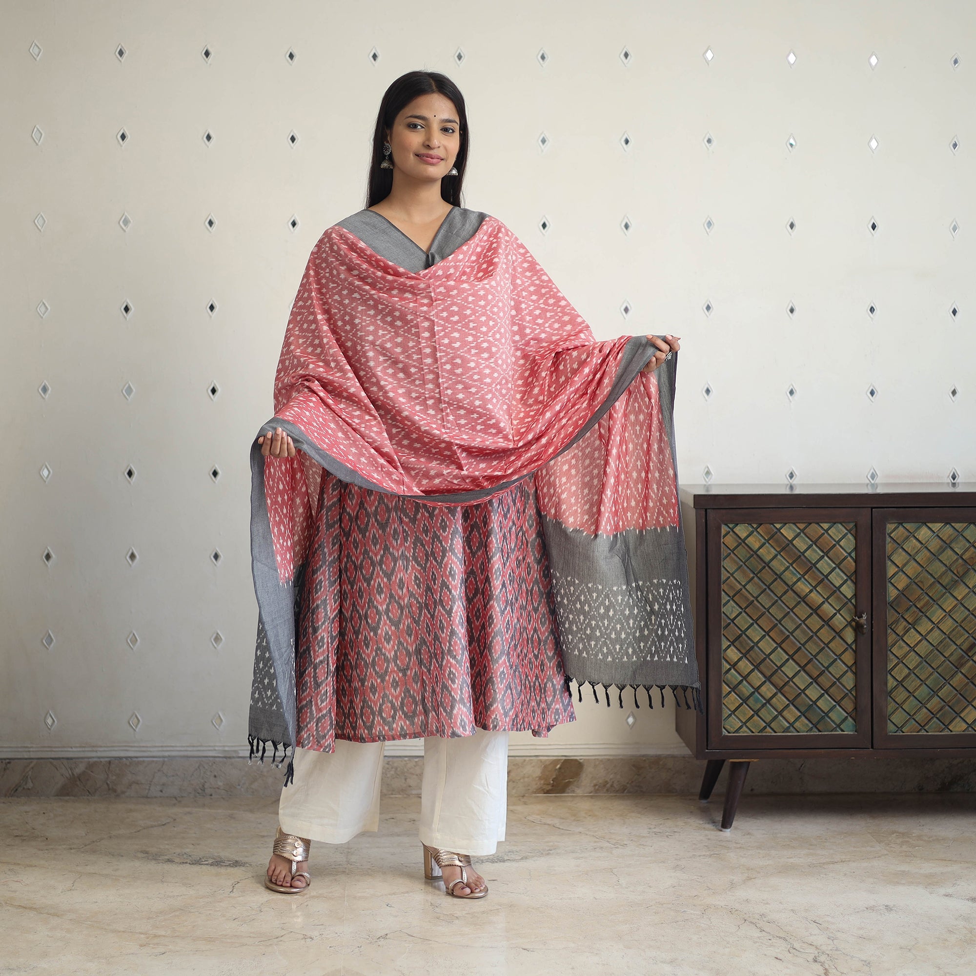 Multicolor Handloom Cotton Pochampally Ikat Kurta Set (Set of 3)