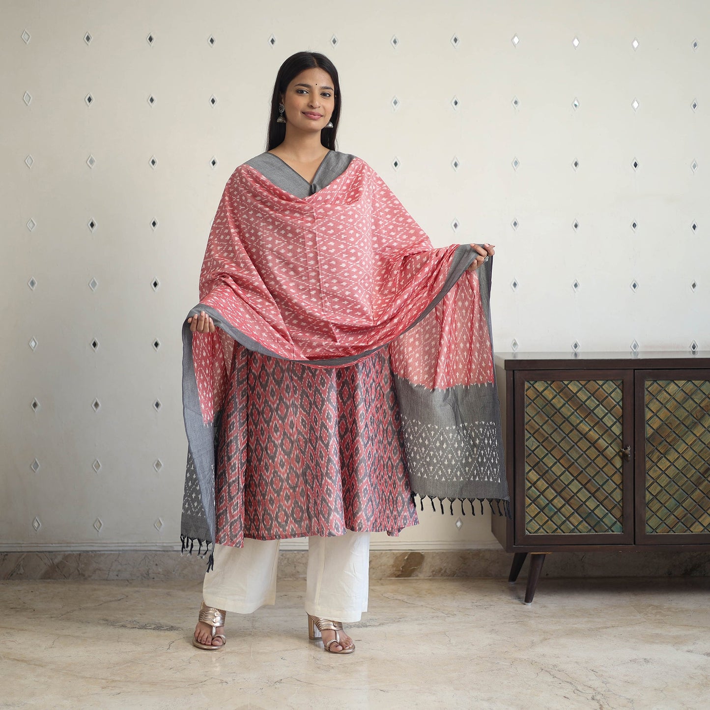 Multicolor Handloom Cotton Pochampally Ikat Kurta Set (Set of 3)