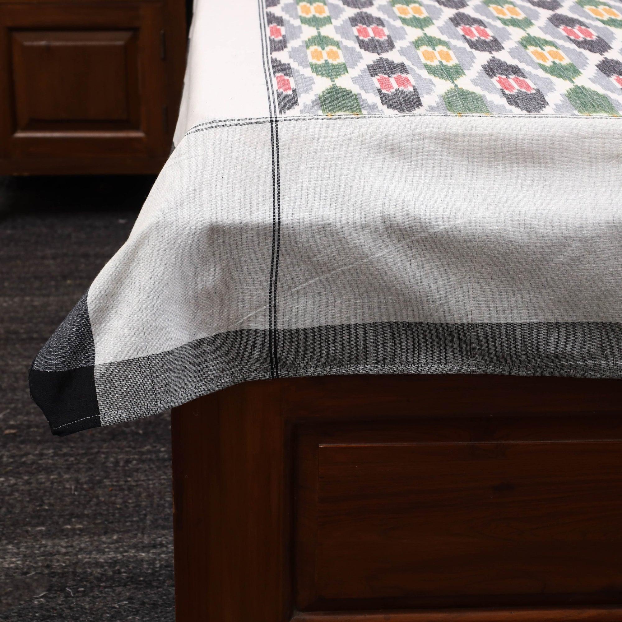 Handloom cotton single pochampally ikat bed sheet (90 x 60