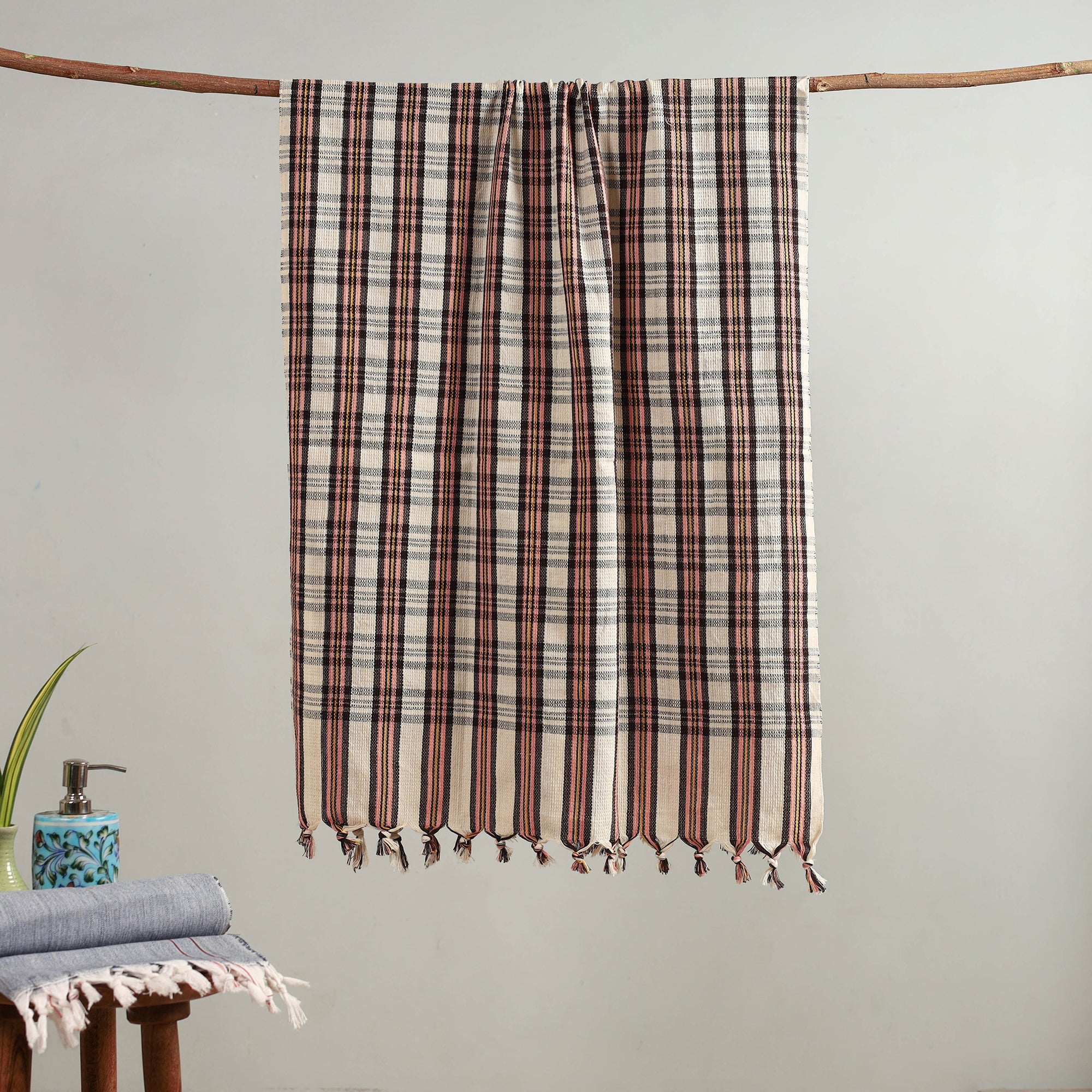 Buy Handloom Fine Cotton Checks Bath Towel