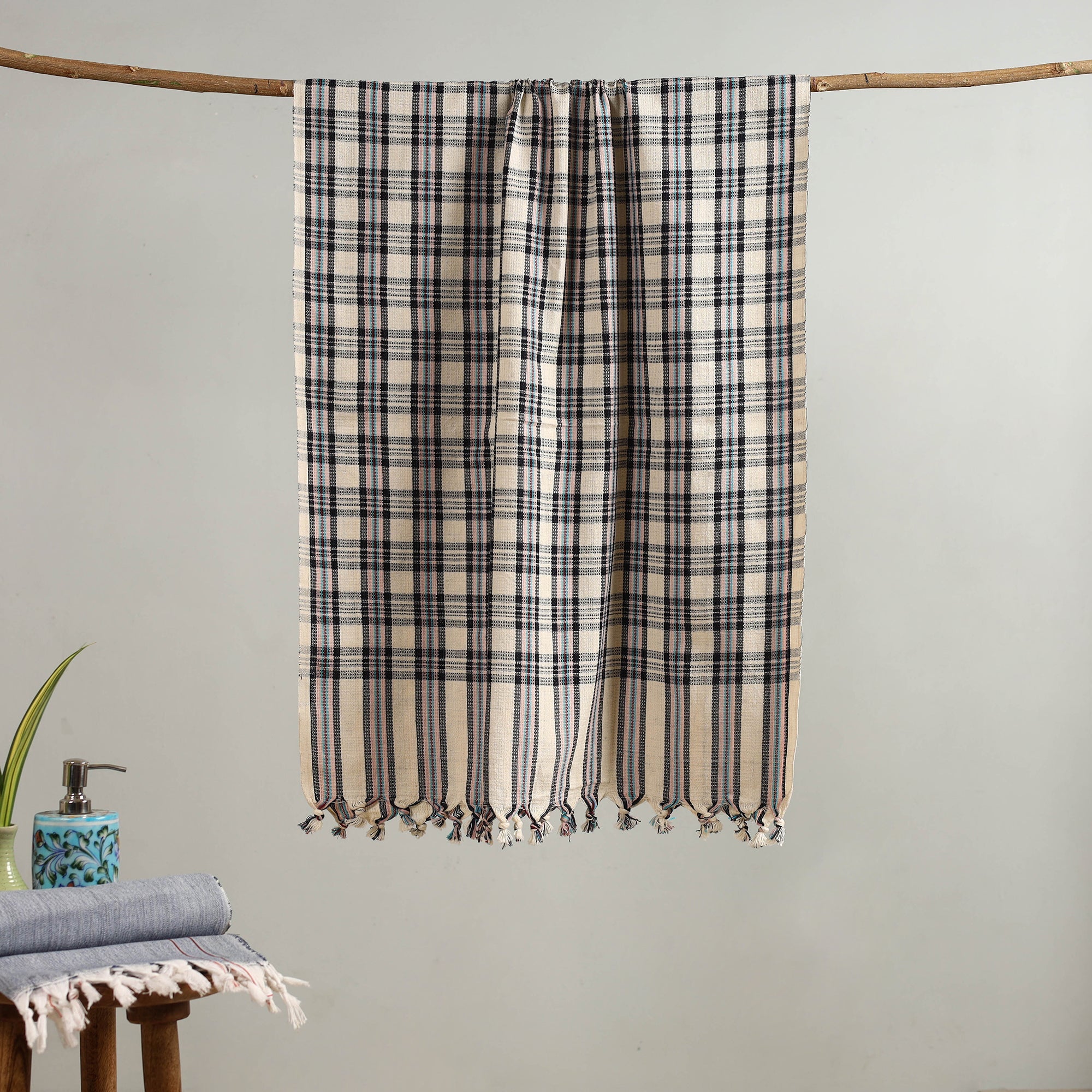 Multicolor Handloom Fine Cotton Checks Bath Towel