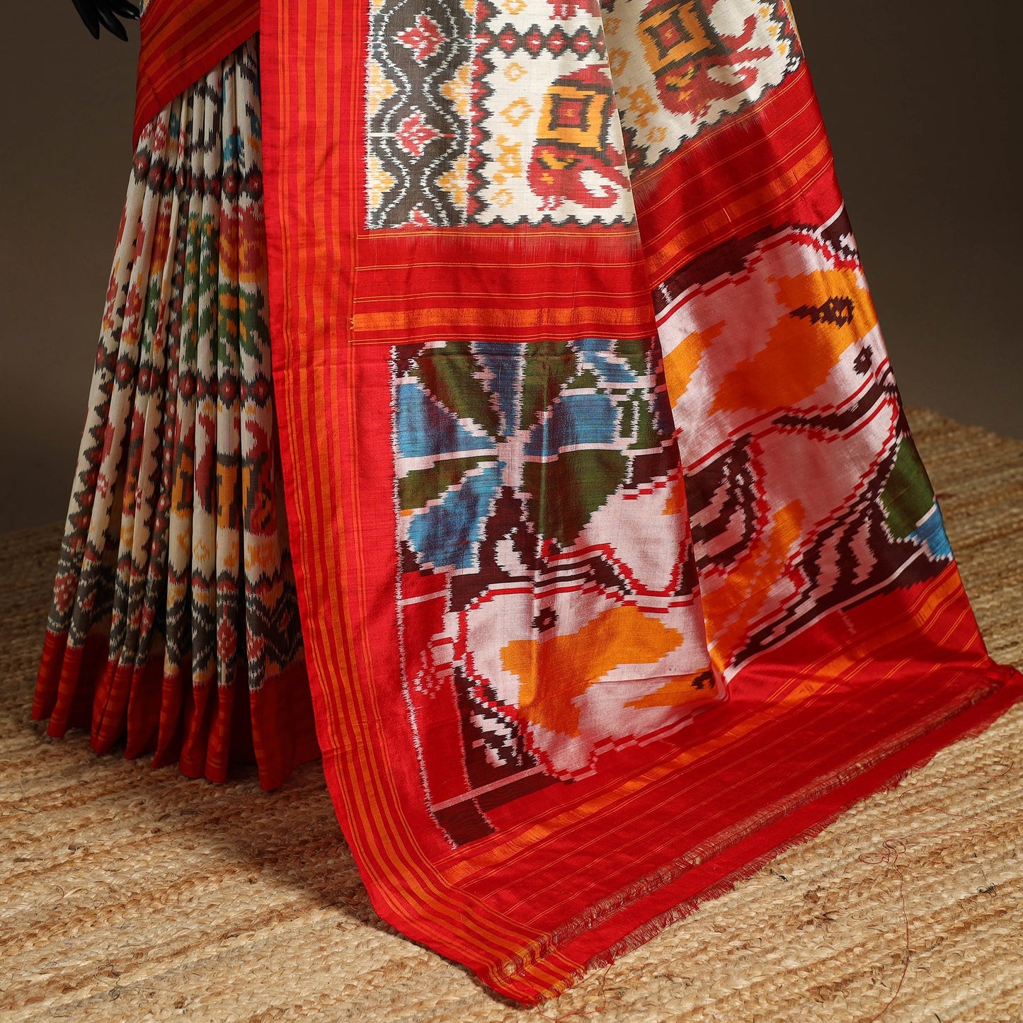 Handloom mulberry silk patola ikat pochampally saree 03