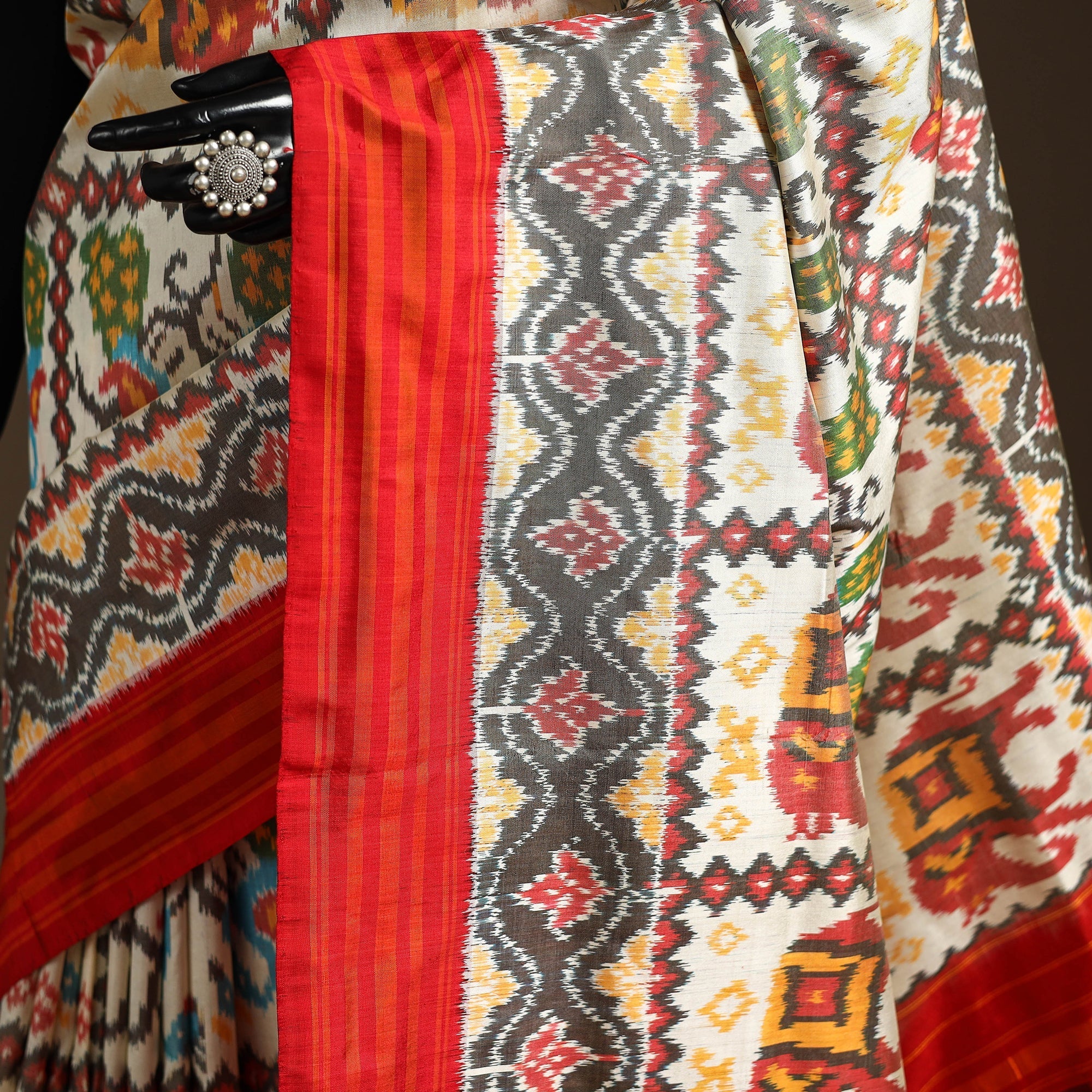 Handloom mulberry silk patola ikat pochampally saree 03