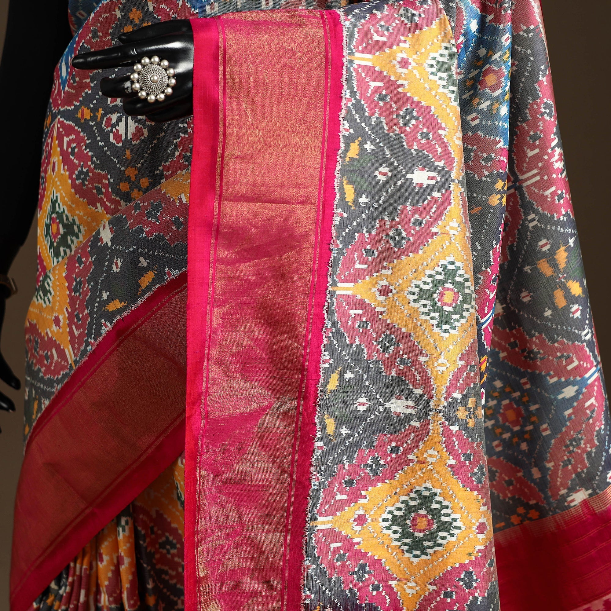 Handloom mulberry silk patola ikat pochampally saree 12