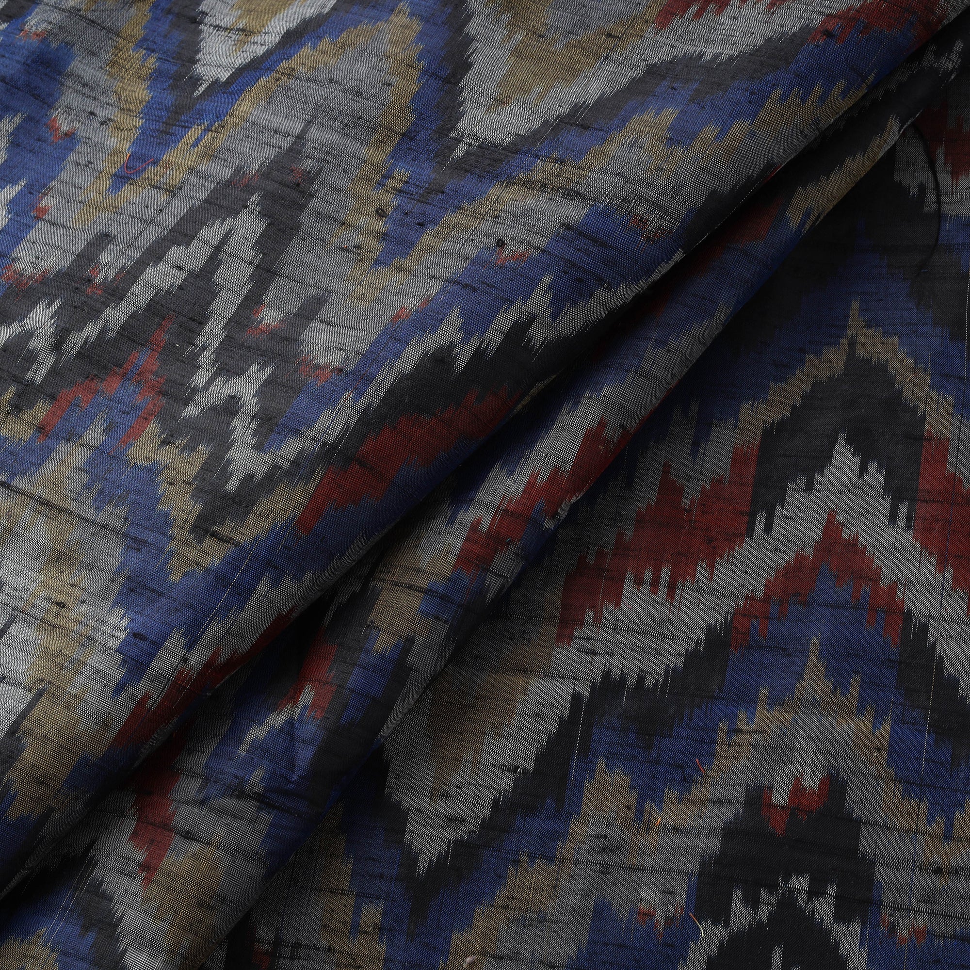Handloom raw silk pochampally ikat fabric 02 - handcrafted
