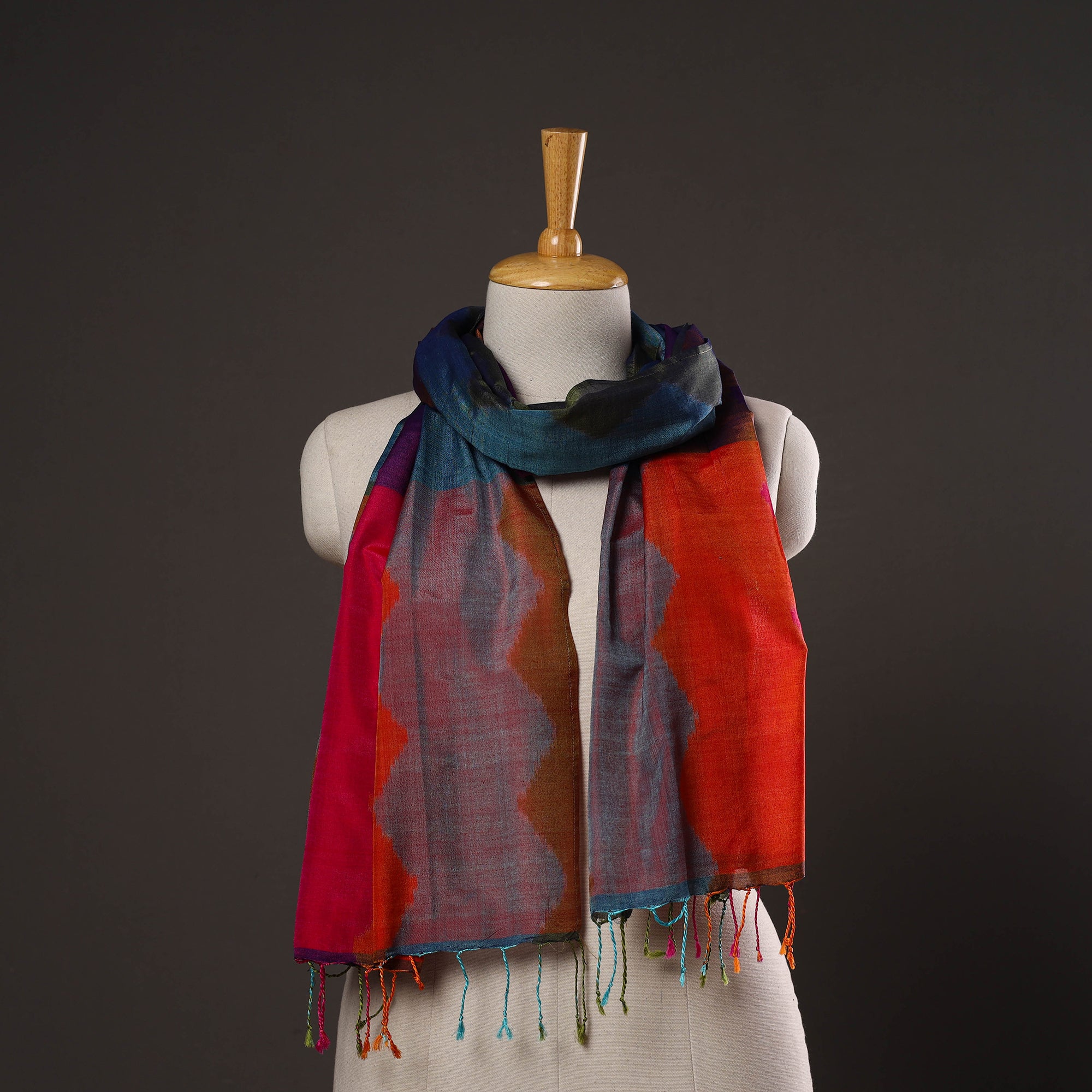  Multicolor Handloom Silk Cotton Pochampally Ikat Stole