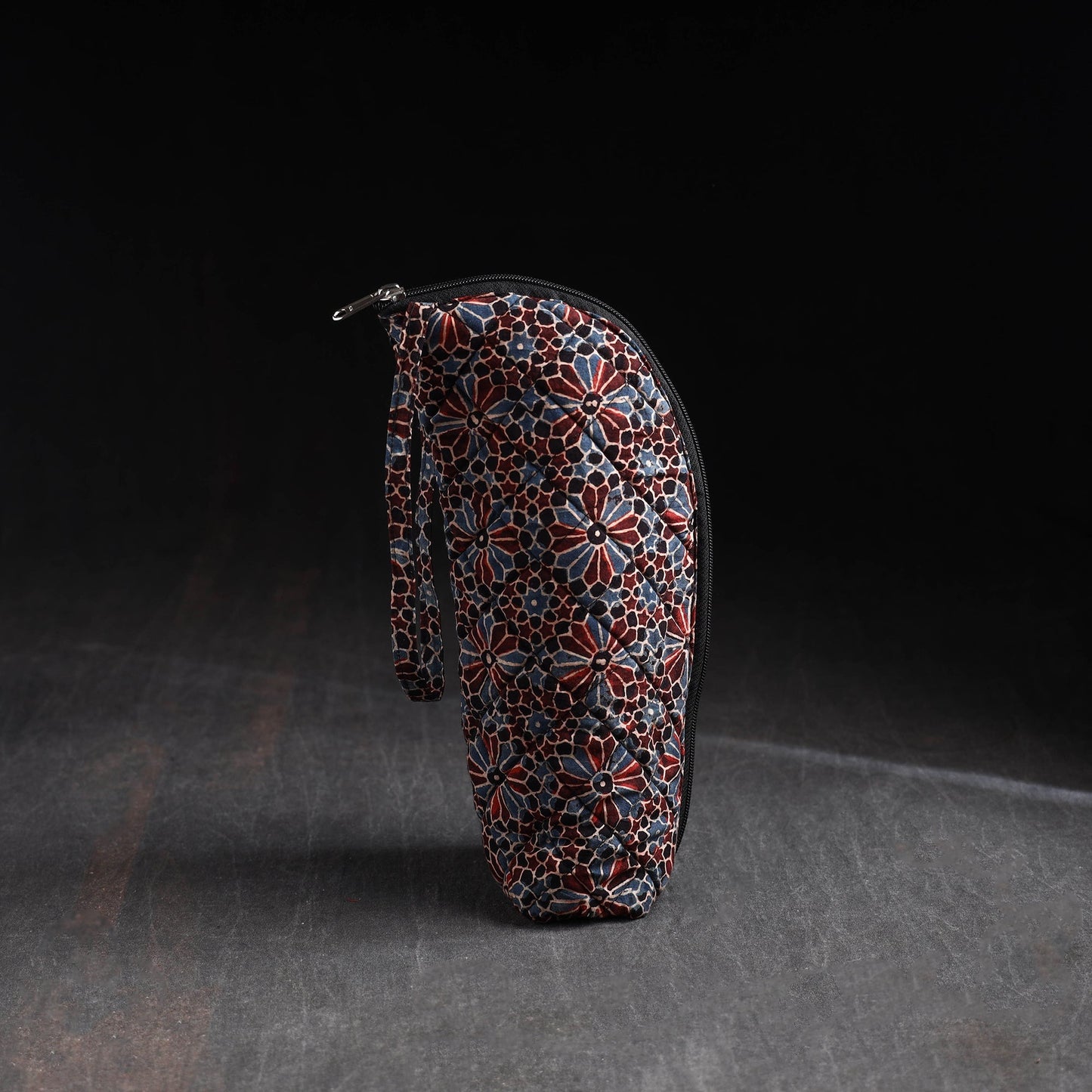 Handmade 1l water bottle cover 03 - handcrafted