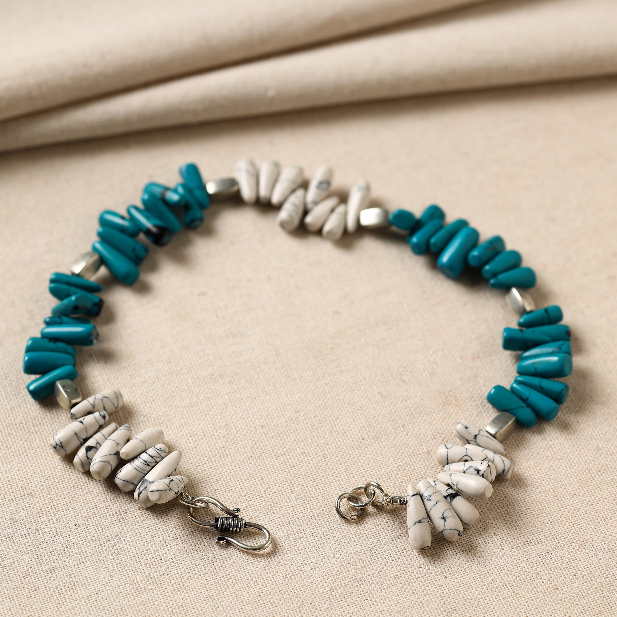 Buy  Handmade Beads & Metal Anklet 04 Online at iTokri.com