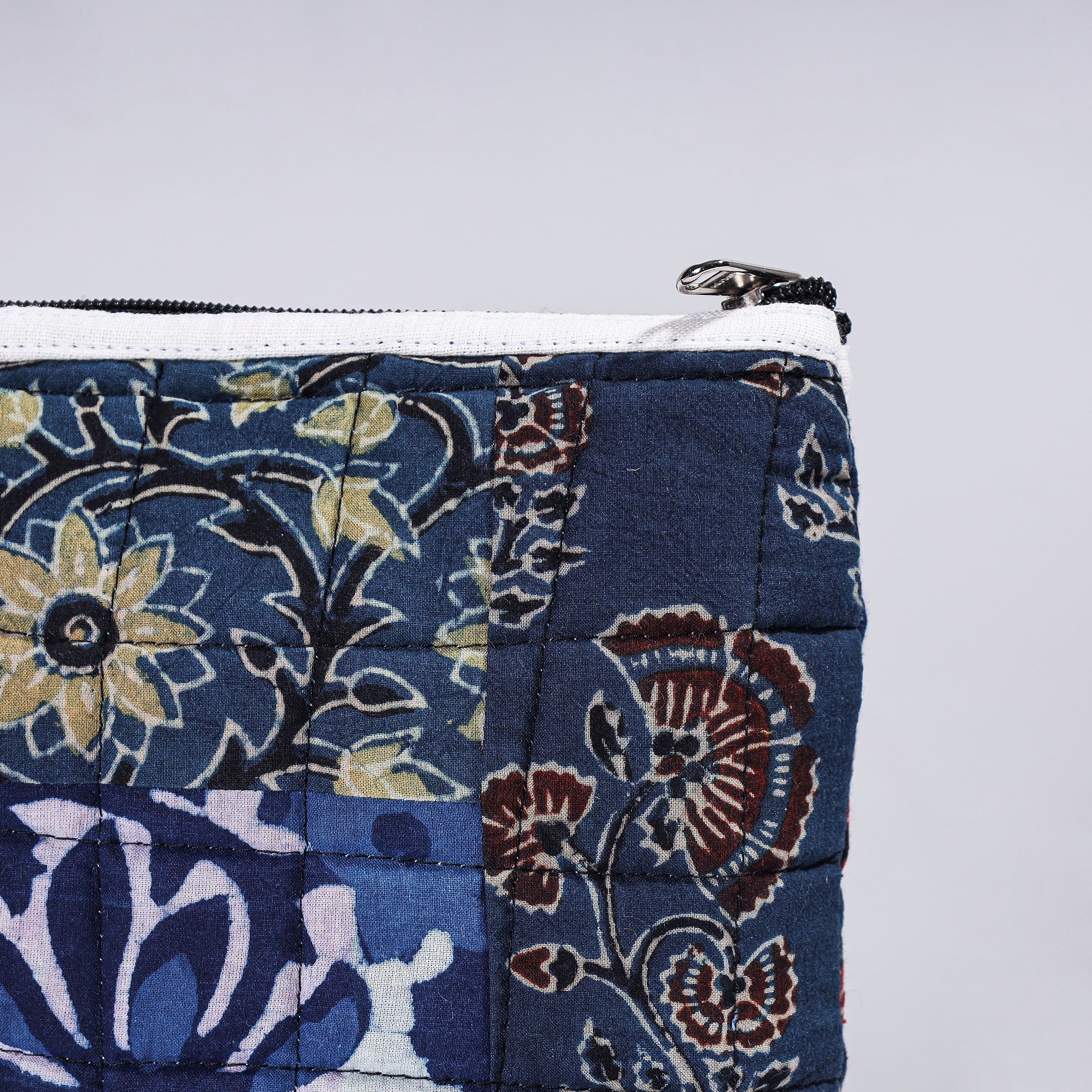  Handmade Cotton Fabric Quilted Patchwork Utility Pouch 