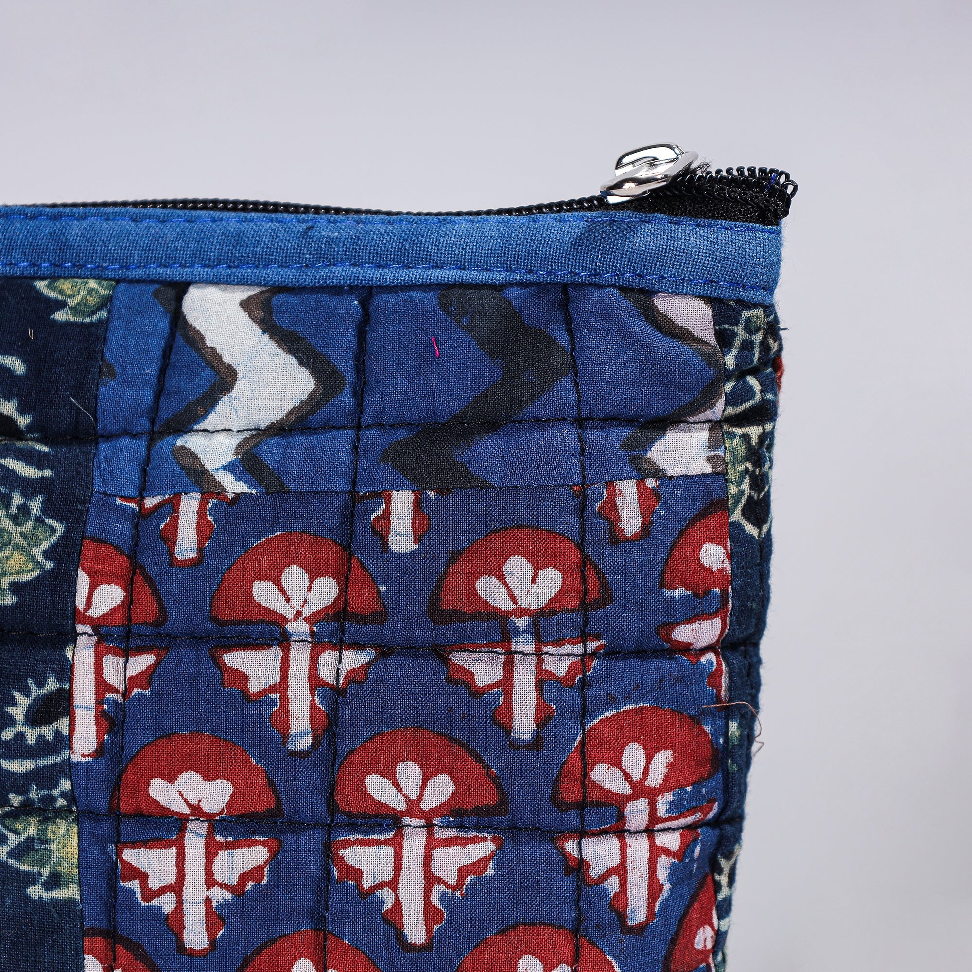  Handmade Cotton Fabric Quilted Patchwork Utility Pouch 