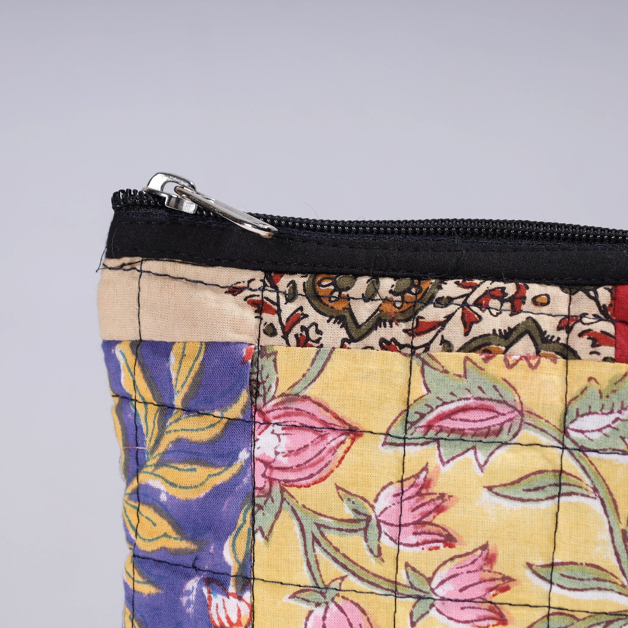  Handmade Cotton Fabric Quilted Patchwork Utility Pouch 