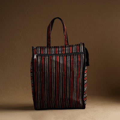 Multicolor Handmade And Durable Cotton Shopping Hand Bag 