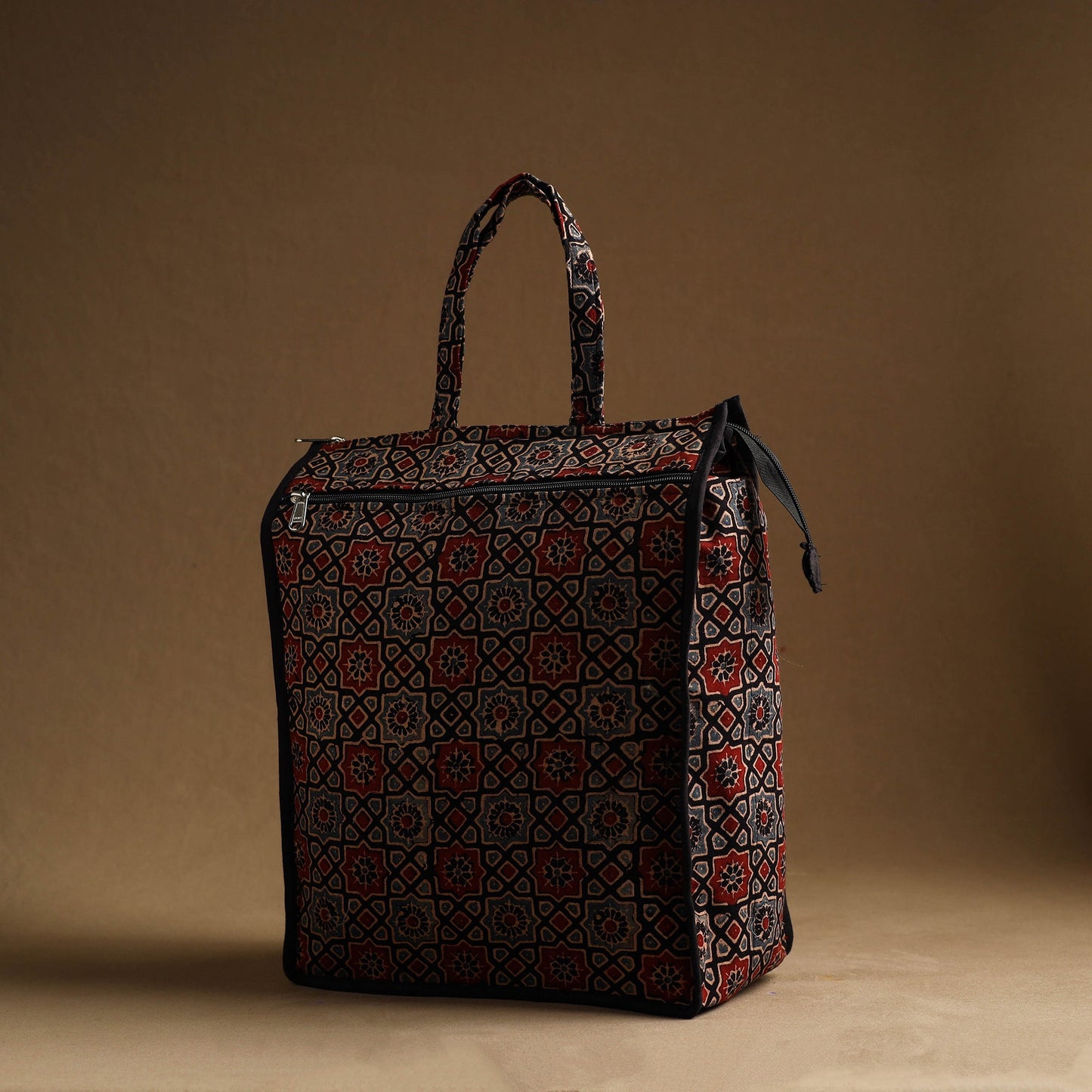 Multicolor Handmade And Durable Cotton Shopping Hand Bag