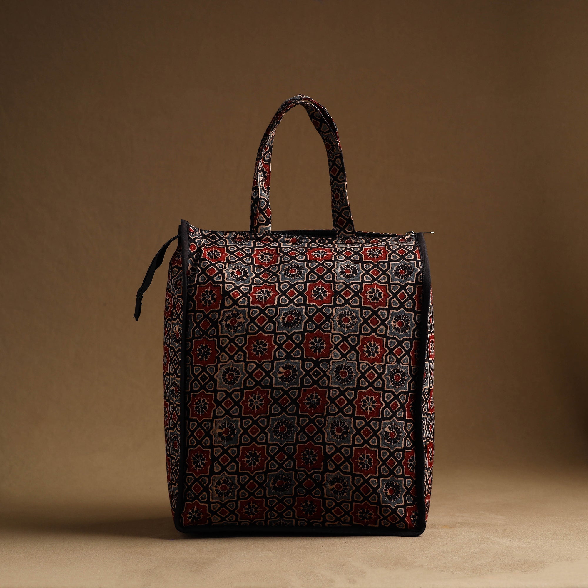 Multicolor Handmade And Durable Cotton Shopping Hand Bag