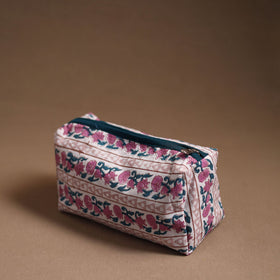  Handmade Cotton Toiletry Pouch  02 