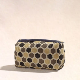  Handmade Cotton Toiletry Pouch  13 nline 