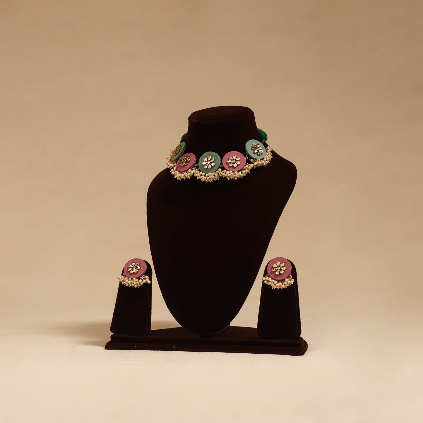 Handmade fabart choker necklace set with kundan & beads 01