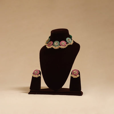 Handmade fabart choker necklace set with kundan & beads 01