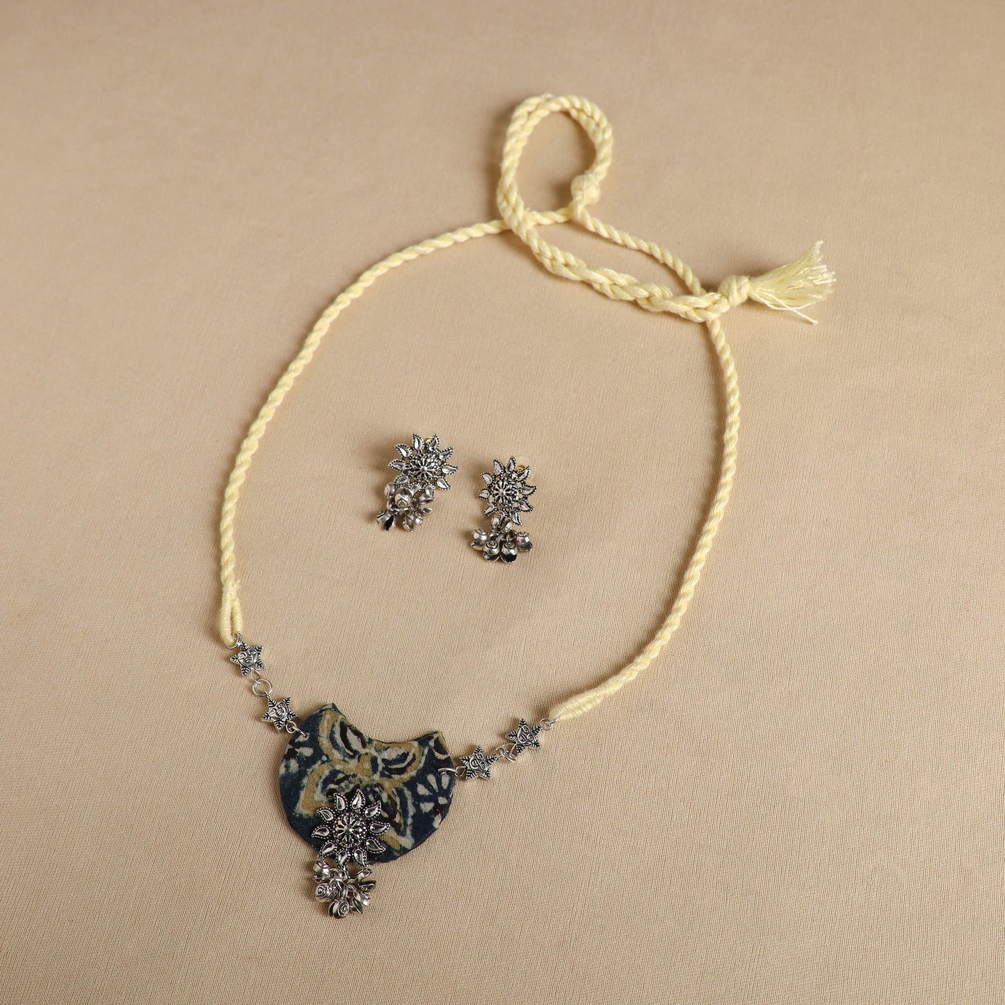  Handmade Fabart GS Necklace Set