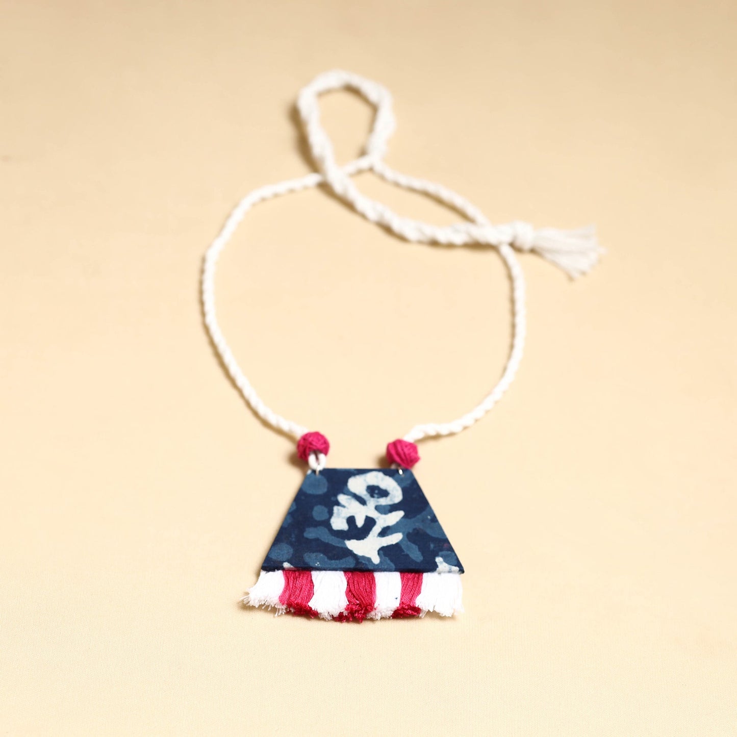 Buy Handmade Fabart Necklace Set