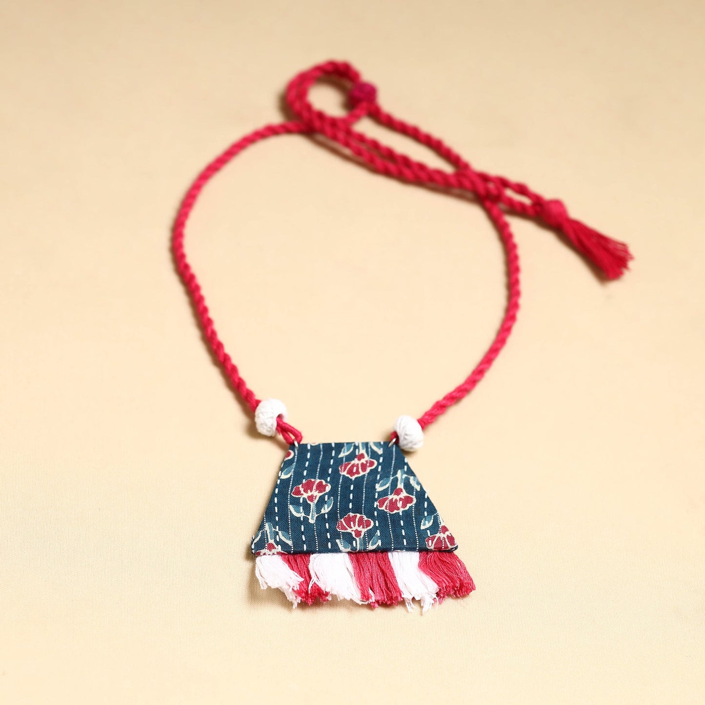 Buy Handmade Fabart Necklace Set