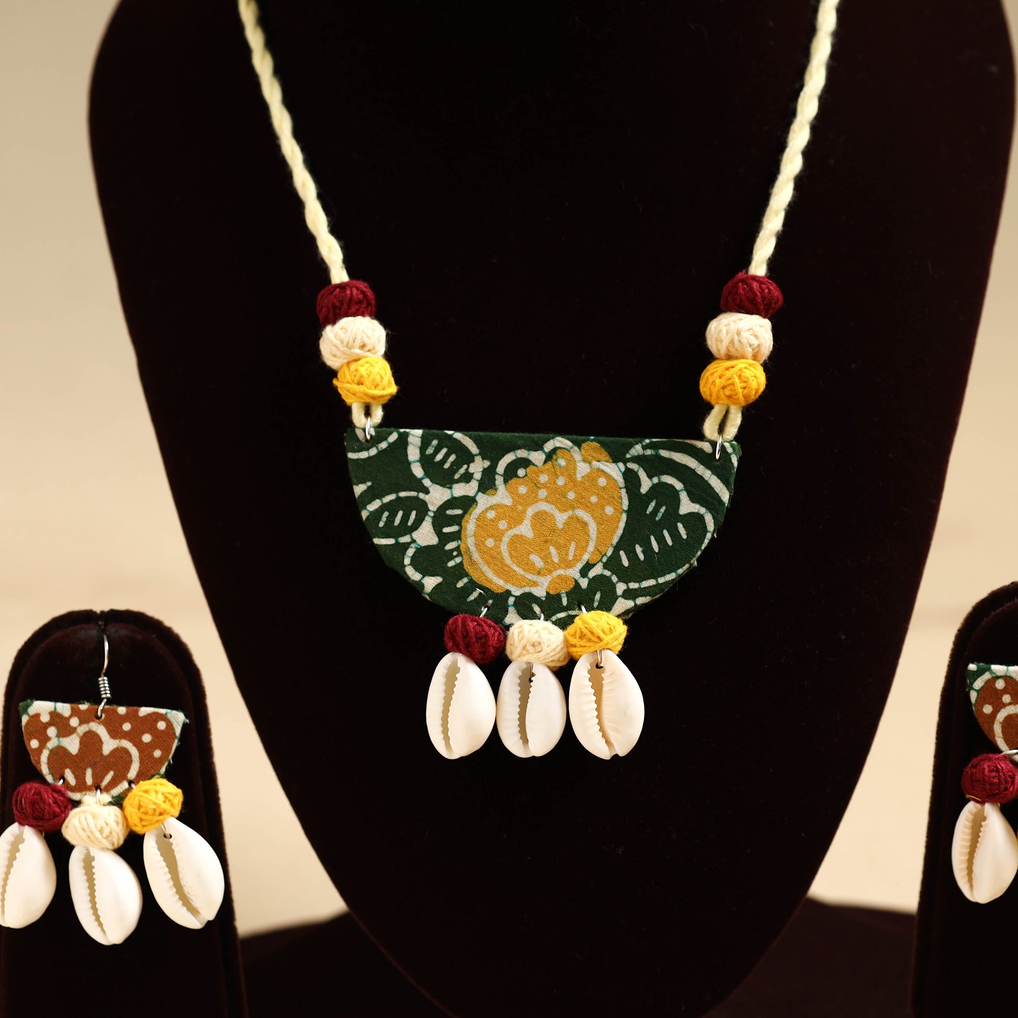 Multicolor - handmade fabart shell necklace set 28