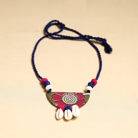 Buy Handmade Fabart Shell Necklace Set