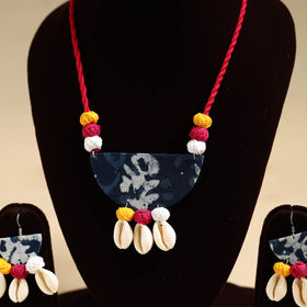 Buy Handmade Fabart Shell Necklace Set