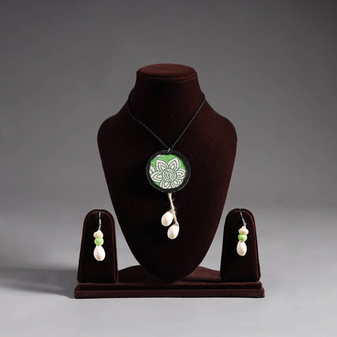 Multicolor - handmade fabart shell work necklace set 06