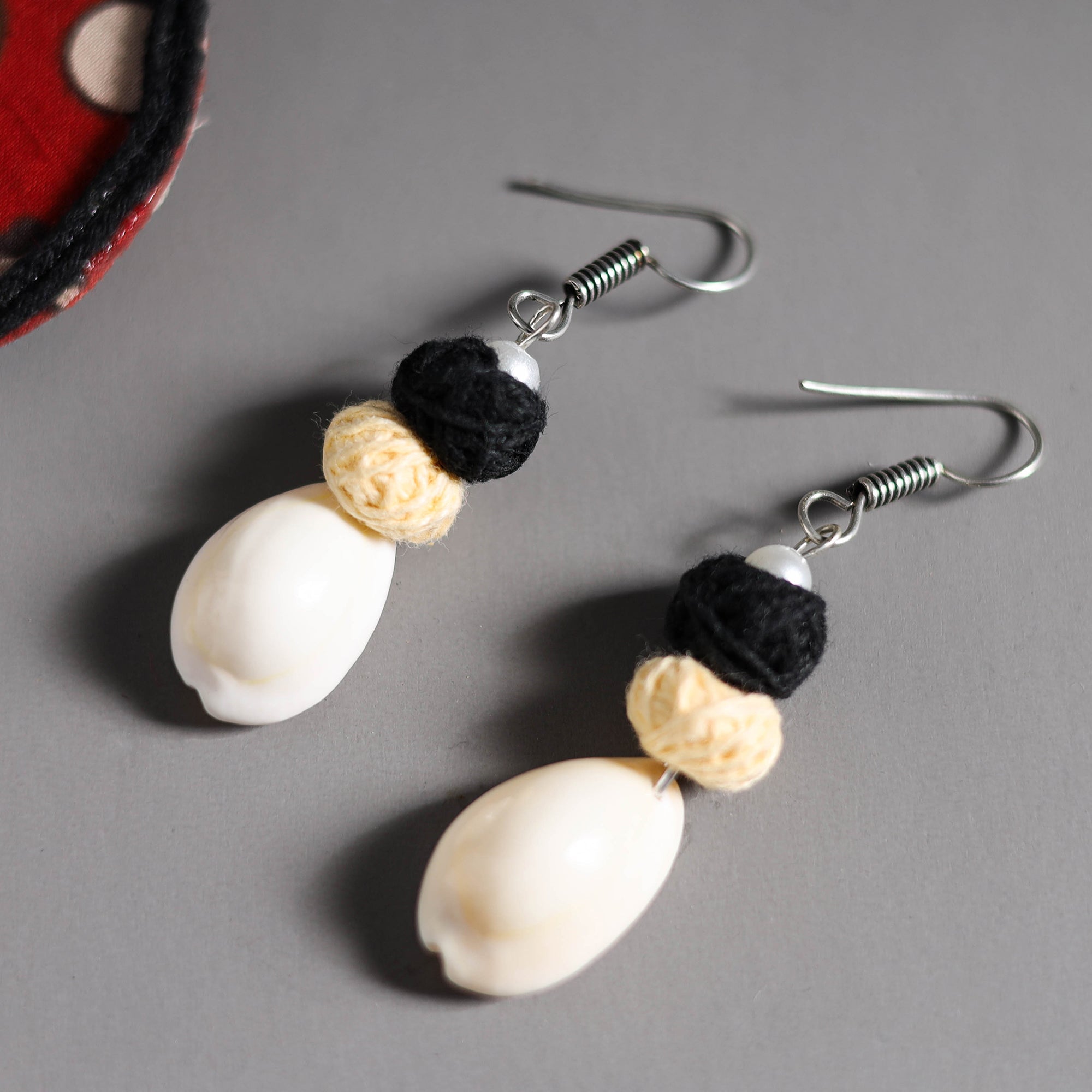 Multicolor - handmade fabart shell work necklace set 14