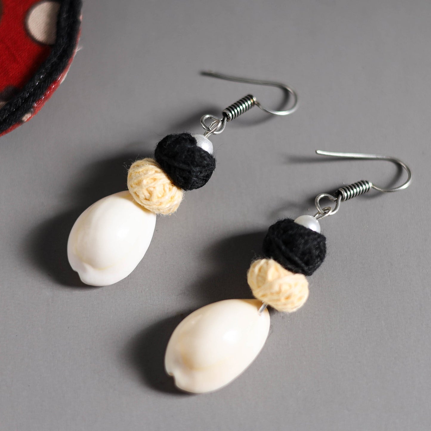 Multicolor - handmade fabart shell work necklace set 14