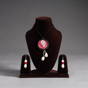 Buy Handmade Fabart Shell Work Necklace Set