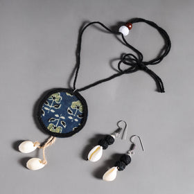 Buy Handmade Fabart Shell Work Necklace Set