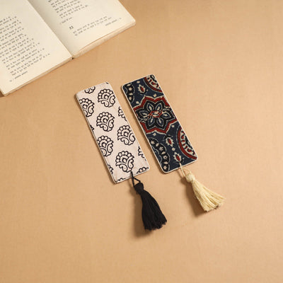 Handmade fabric bookmark with tassel (set of 2) 19