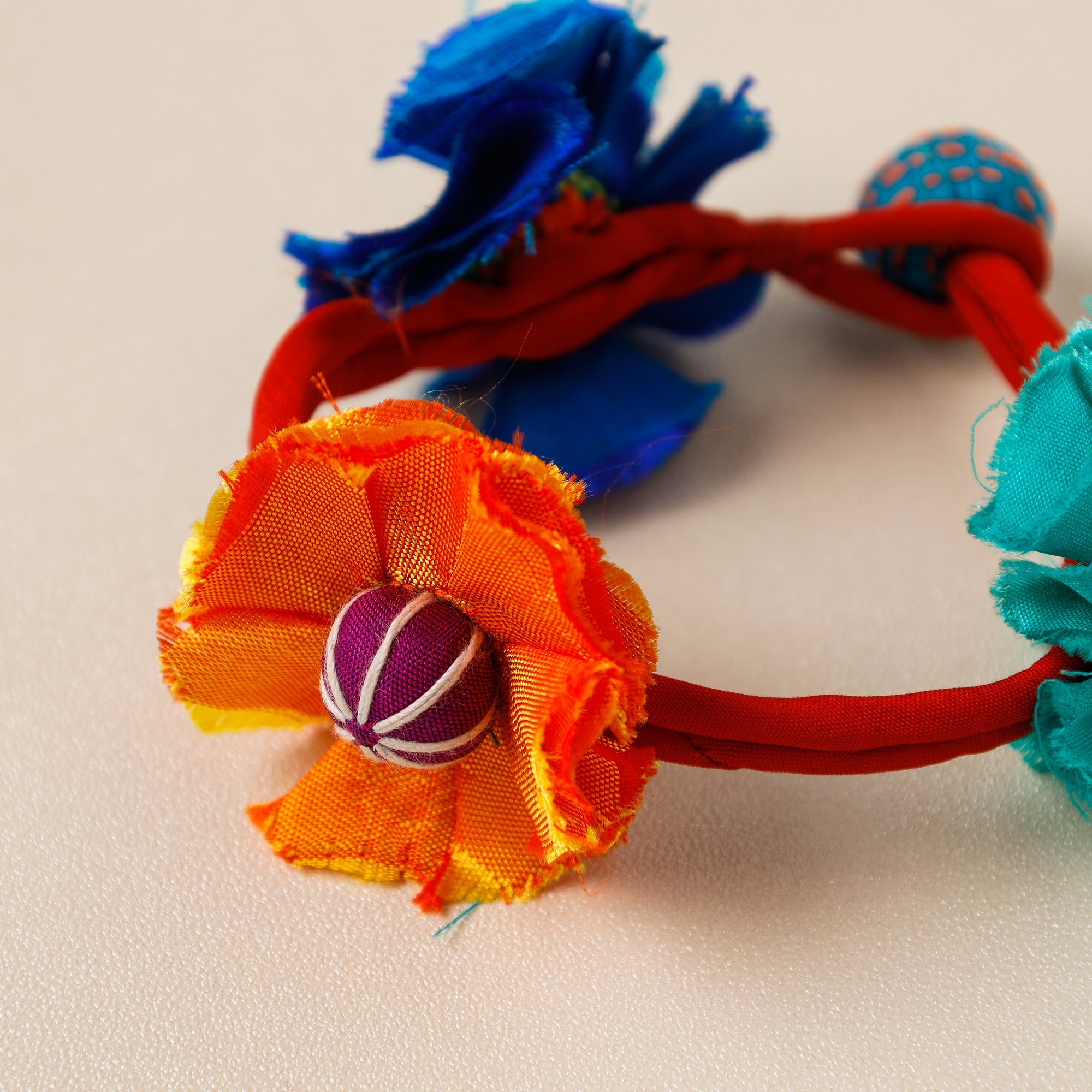 Buy Handmade Flower Anklet by Jugaad Online at iTokri.com