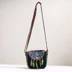  Handmade Gamcha Fabric Kantha Work Canvas Cotton Sling Bag 