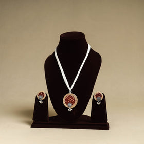 Buy Handmade GS Jute Fabart Necklace Set Online