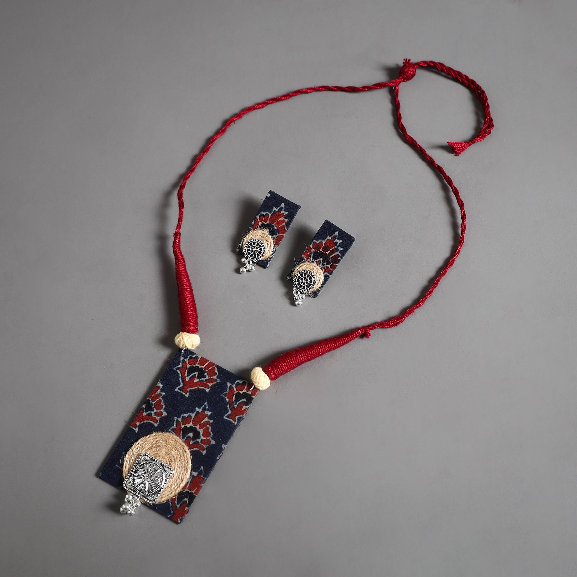 Handmade GS Jute Fabart Necklace Set 12