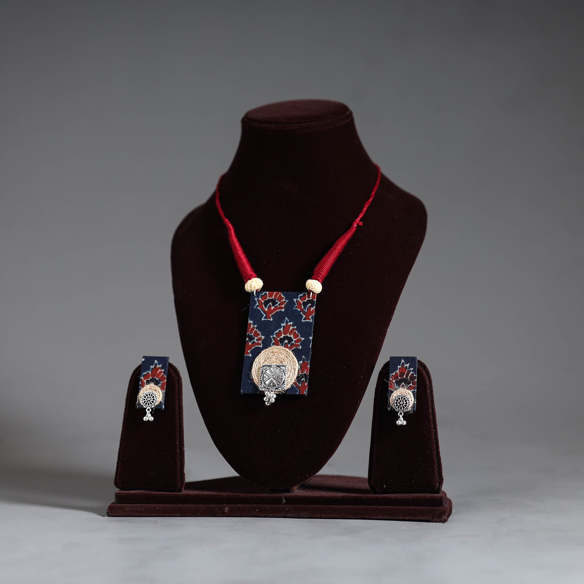 Handmade GS Jute Fabart Necklace Set 12