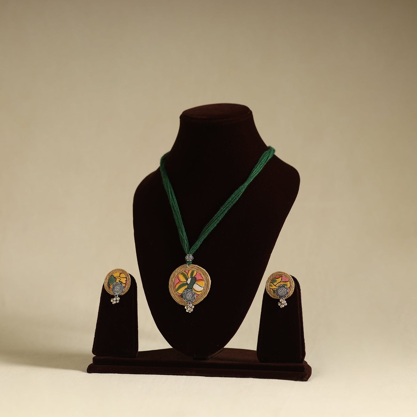  Multicolor Handmade GS Jute Fabart Necklace Set 