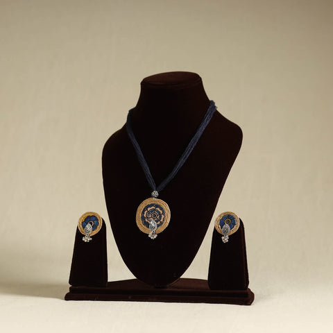 Buy Multicolor Handmade GS Jute Fabart Necklace Set Online