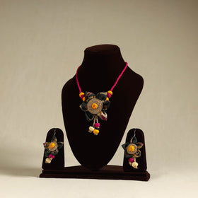 Buy Handmade Jute Fabart Necklace Set