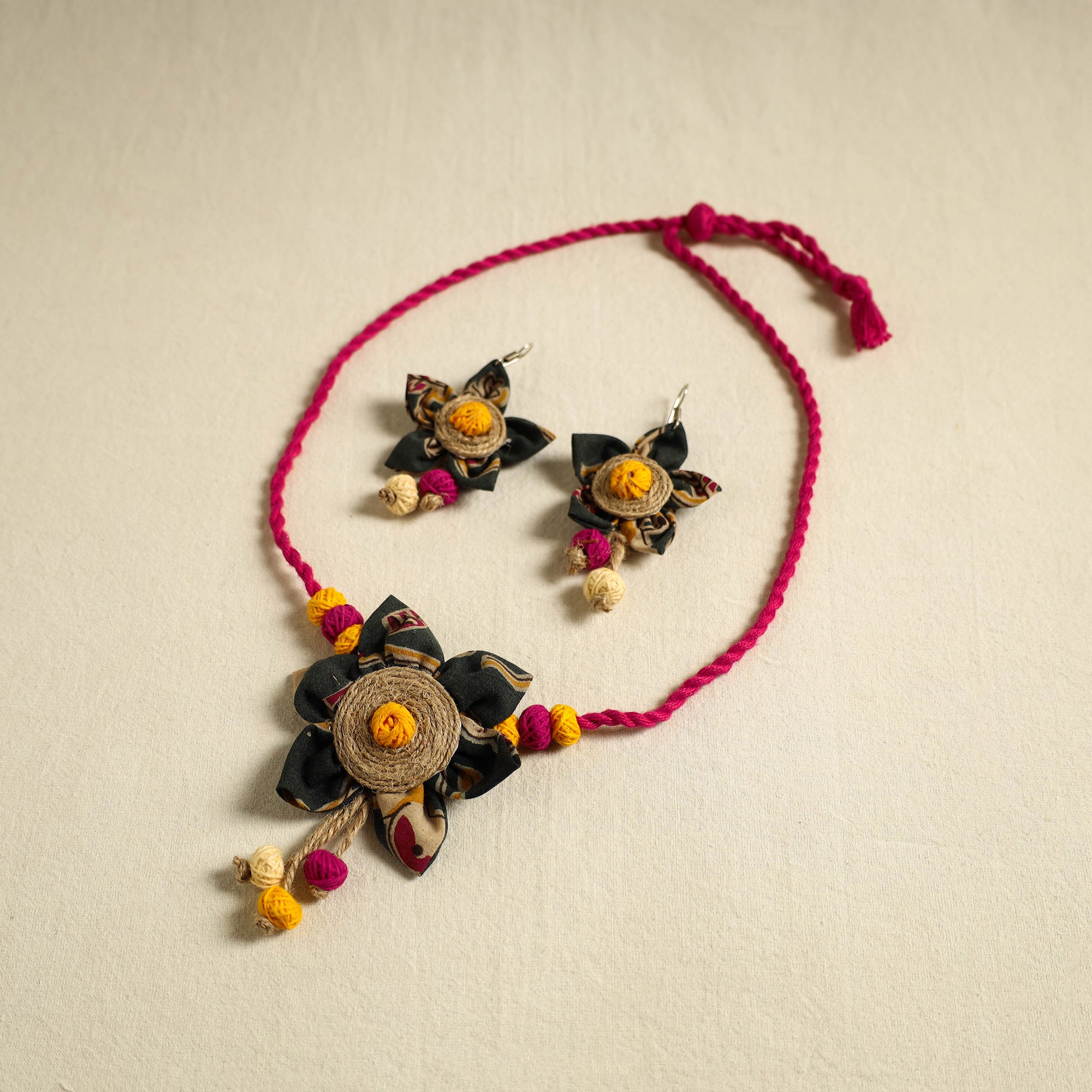 Buy Handmade Jute Fabart Necklace Set