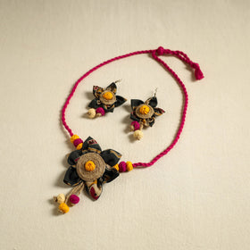 Buy Handmade Jute Fabart Necklace Set