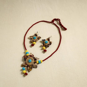 Buy Handmade Jute Fabart Necklace Set