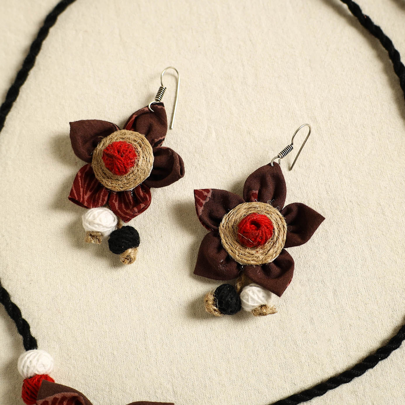 Buy Handmade Jute Fabart Necklace Set