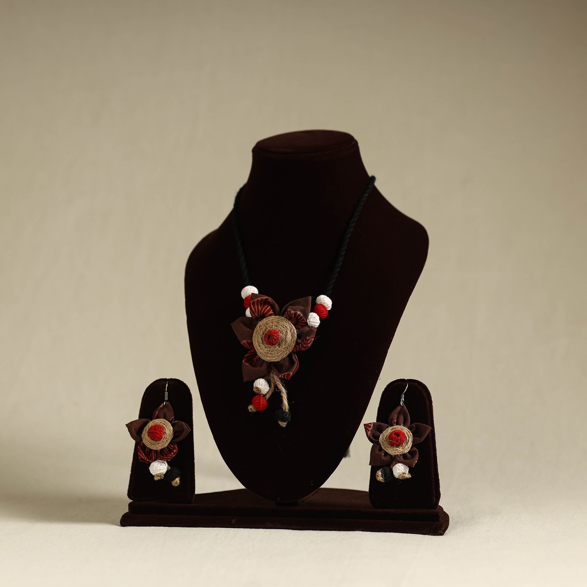 Buy Handmade Jute Fabart Necklace Set